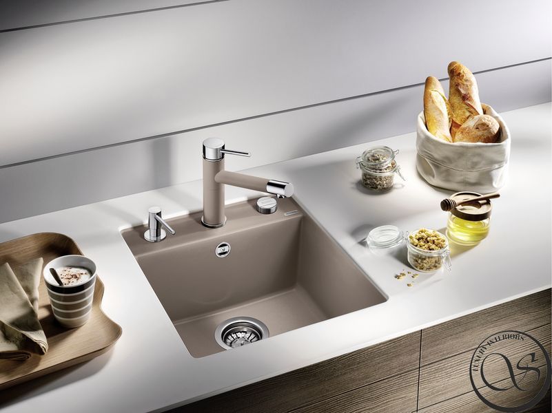 Дозатор для жидкого мыла Blanco Torre 512593 хром 512593 фото