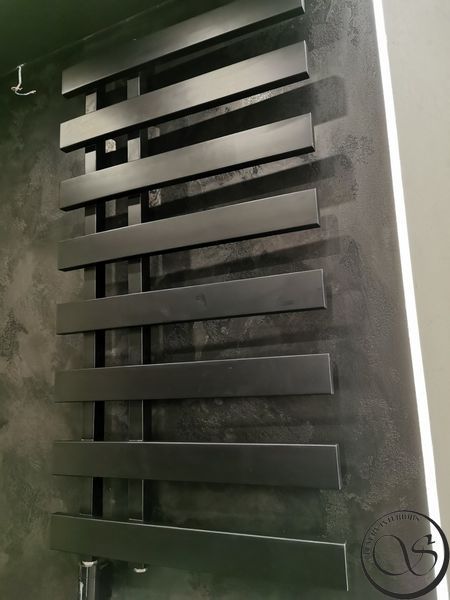 Radiator Genesis Split 1000x500 9005 Negru Split 800x500 7016 foto