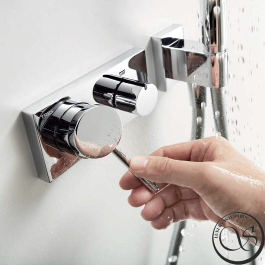 Шланговое подсоединение с держателем TRES Showers 20718201 хром глянцевый 20718201 фото